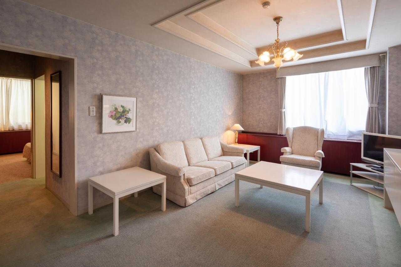 Hotel Danrokan Kōfu Exteriör bild