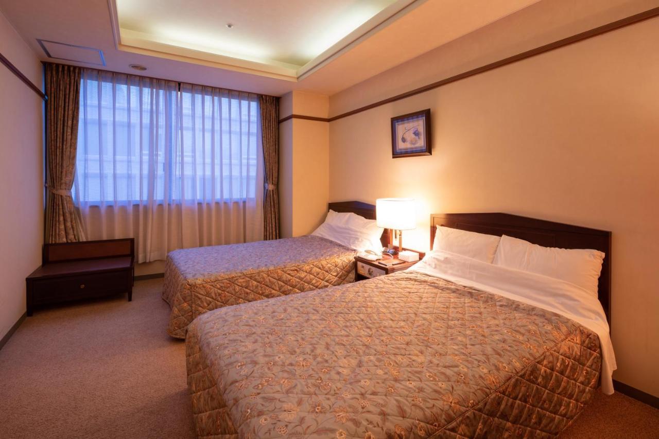 Hotel Danrokan Kōfu Exteriör bild