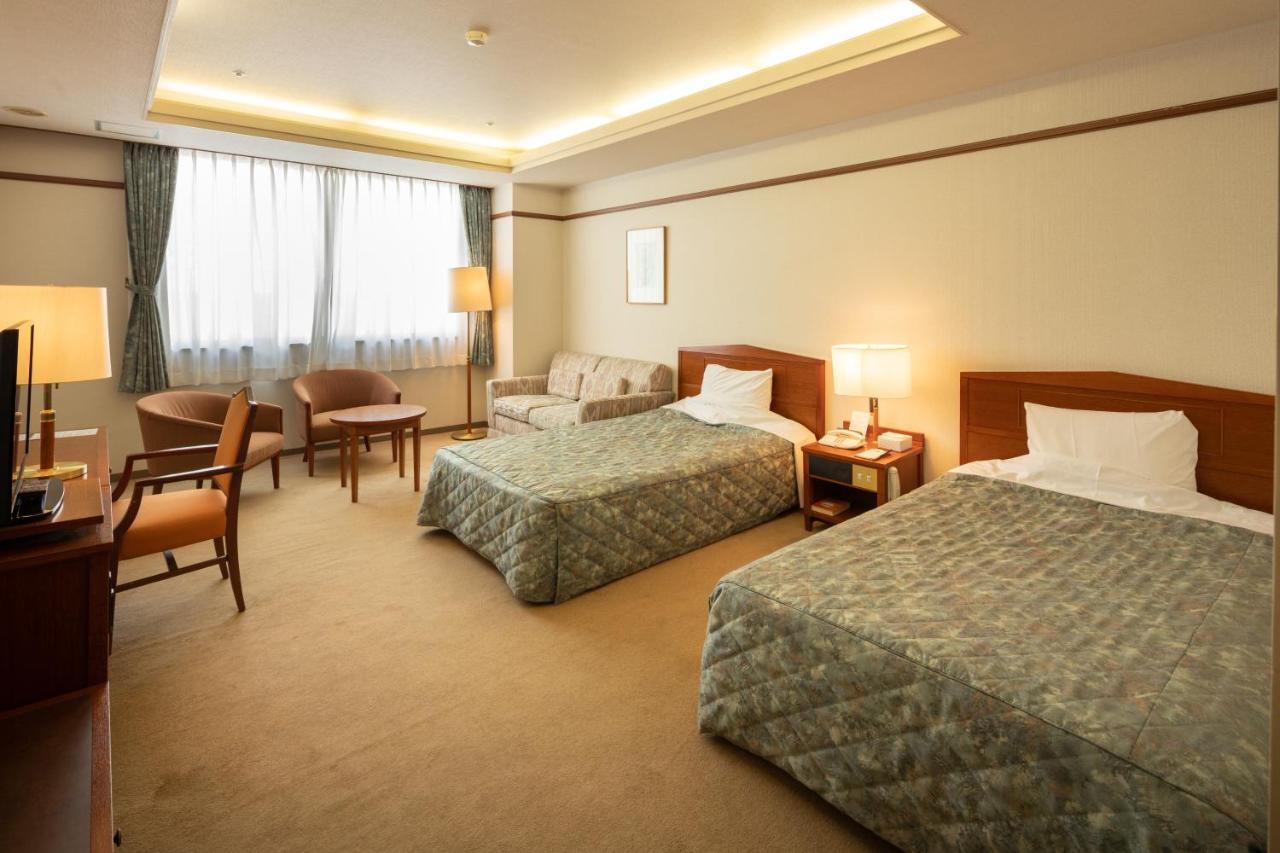 Hotel Danrokan Kōfu Exteriör bild